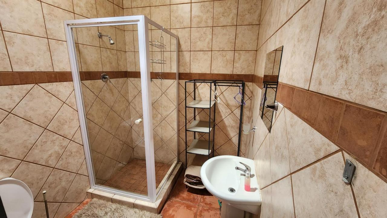 فندق Casa Feliz موكوبانى المظهر الخارجي الصورة