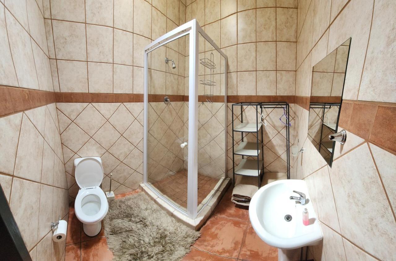 فندق Casa Feliz موكوبانى المظهر الخارجي الصورة